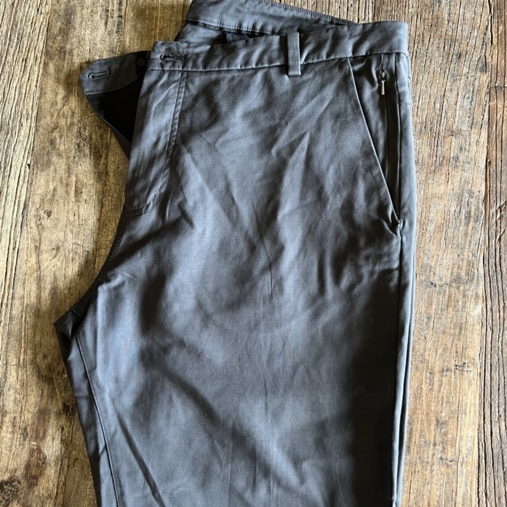 Lululemon Pants, Grey, 38 x 32